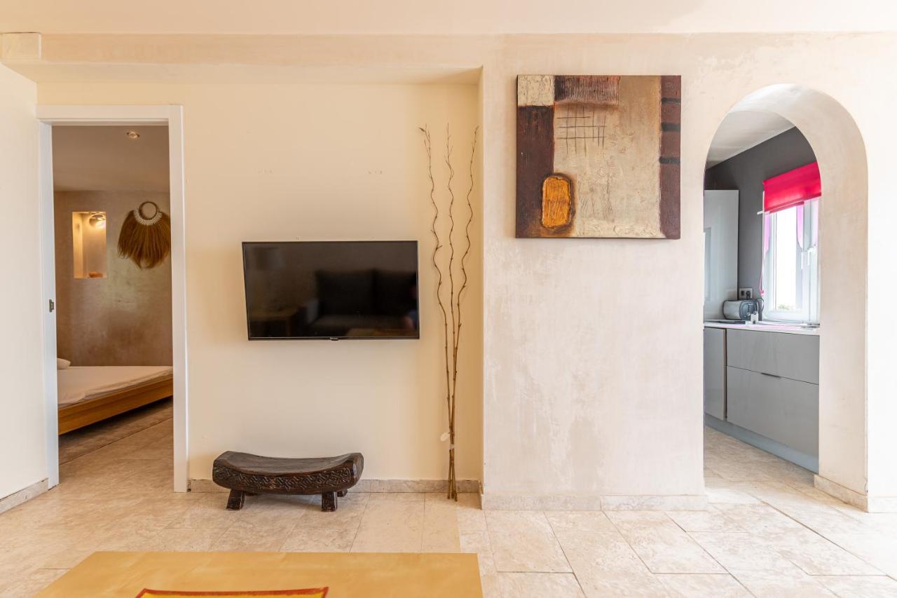 Seabreeze Carihuela Apartment Торремолинос Экстерьер фото
