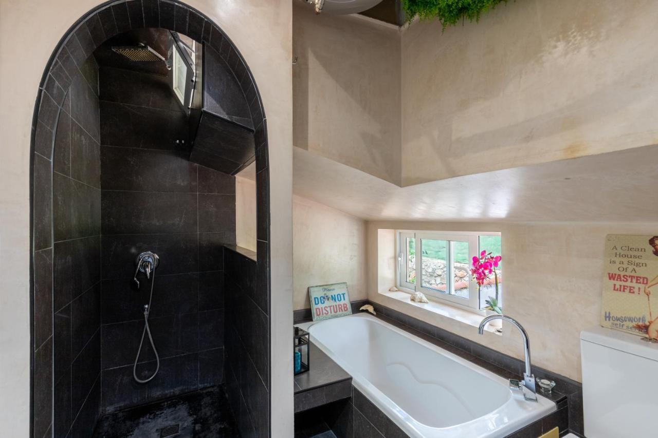 Seabreeze Carihuela Apartment Торремолинос Экстерьер фото