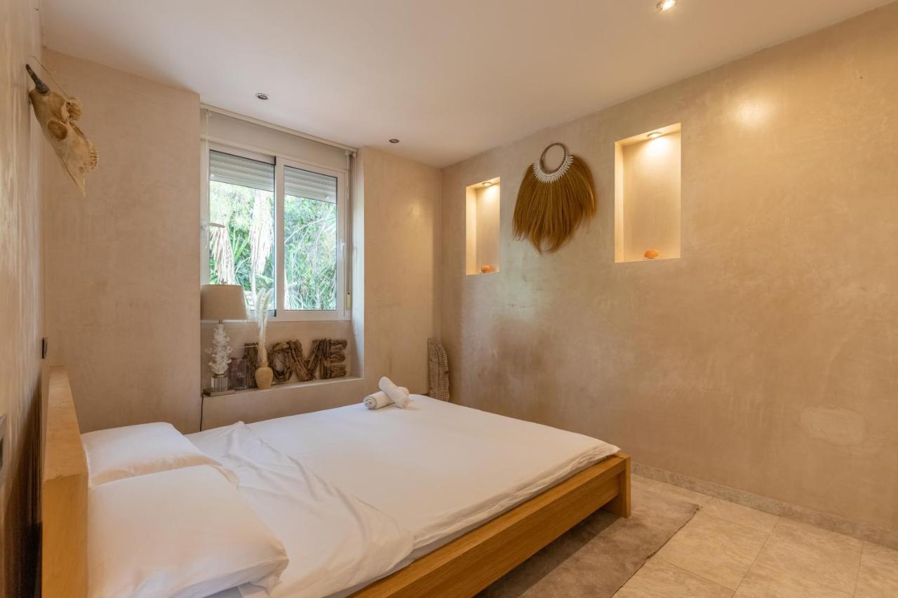 Seabreeze Carihuela Apartment Торремолинос Экстерьер фото